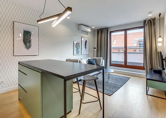 Aura Island Apartments Old Town